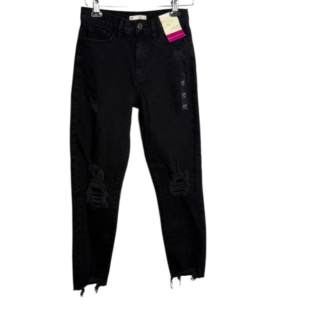 SO High Rise Mom Jeans Distressed Knees and Hem Size 25 Waist NWT